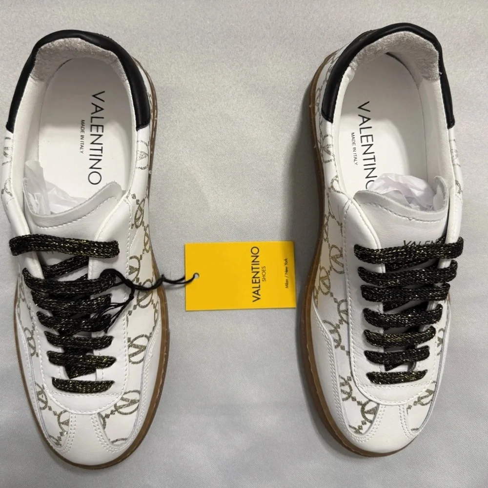Valentino Low-Top Sneakers‎ – Size 9 – Made in Italy – New (No Box)